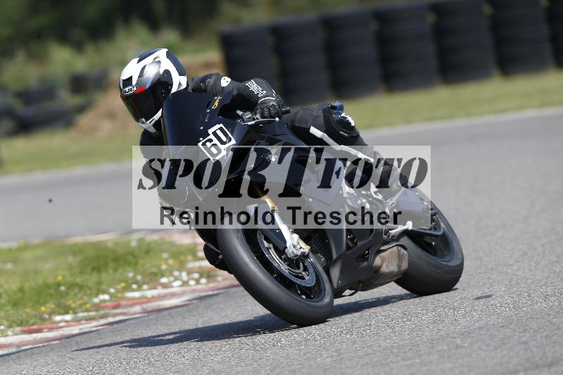 /45 10.08.2025 Plüss Moto Sport ADR/Einsteiger/60